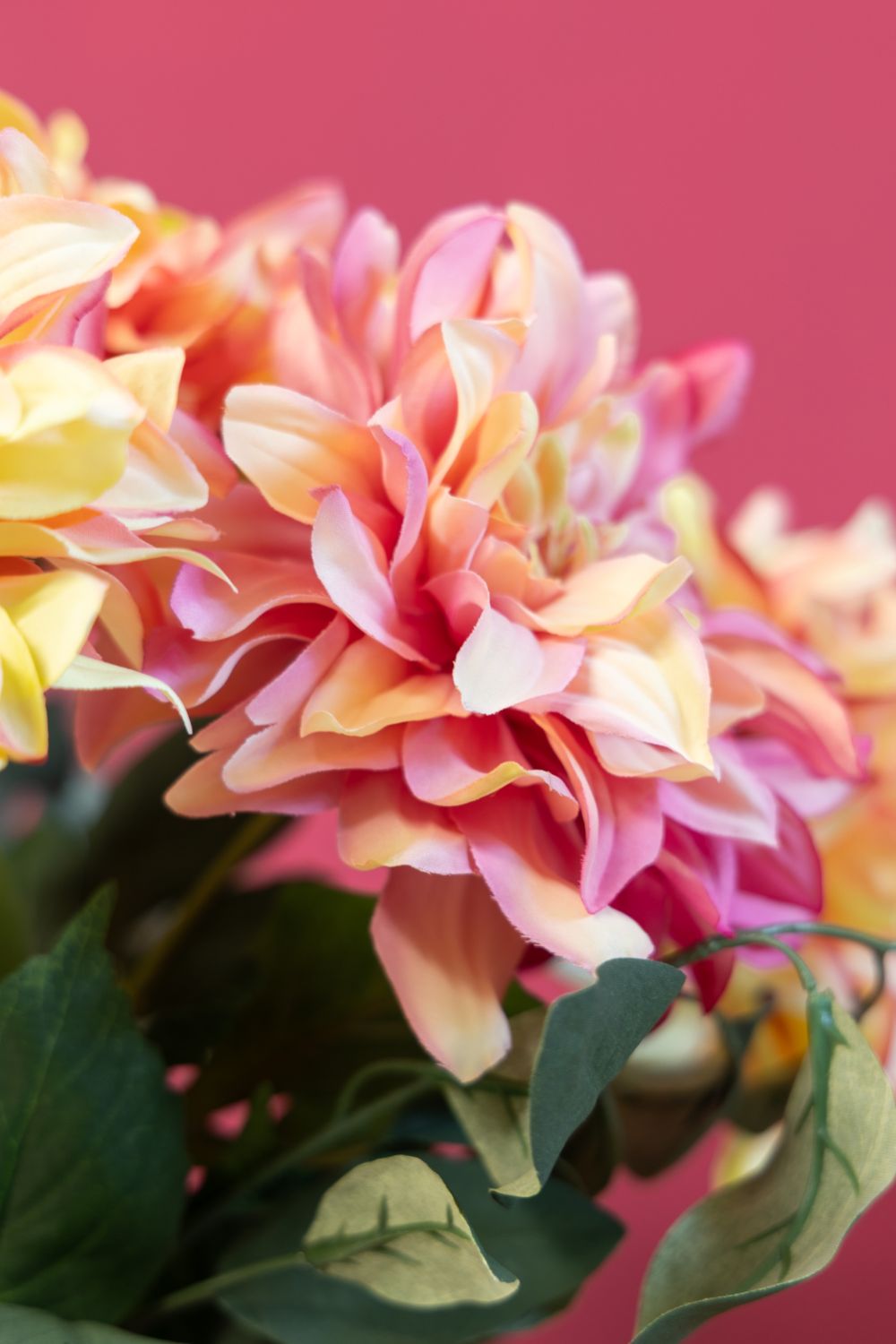 Dazzling Dahlia kunstboeket detailshot 2