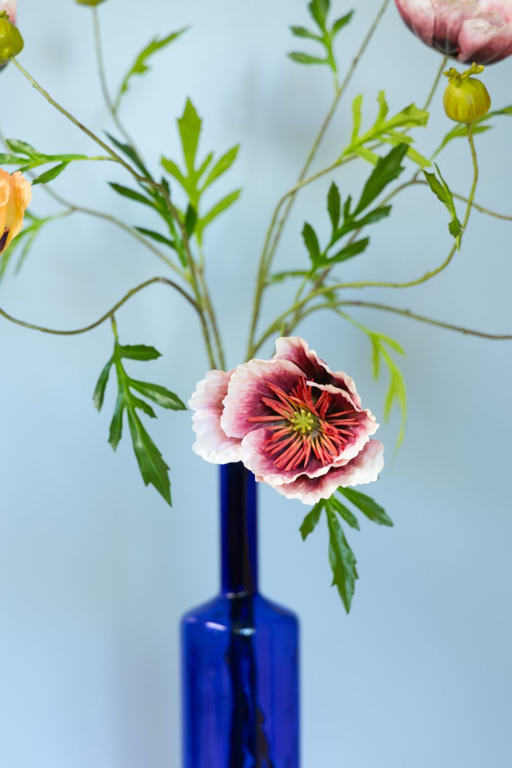 Details 2 van Kunstboeket Poetic Poppies