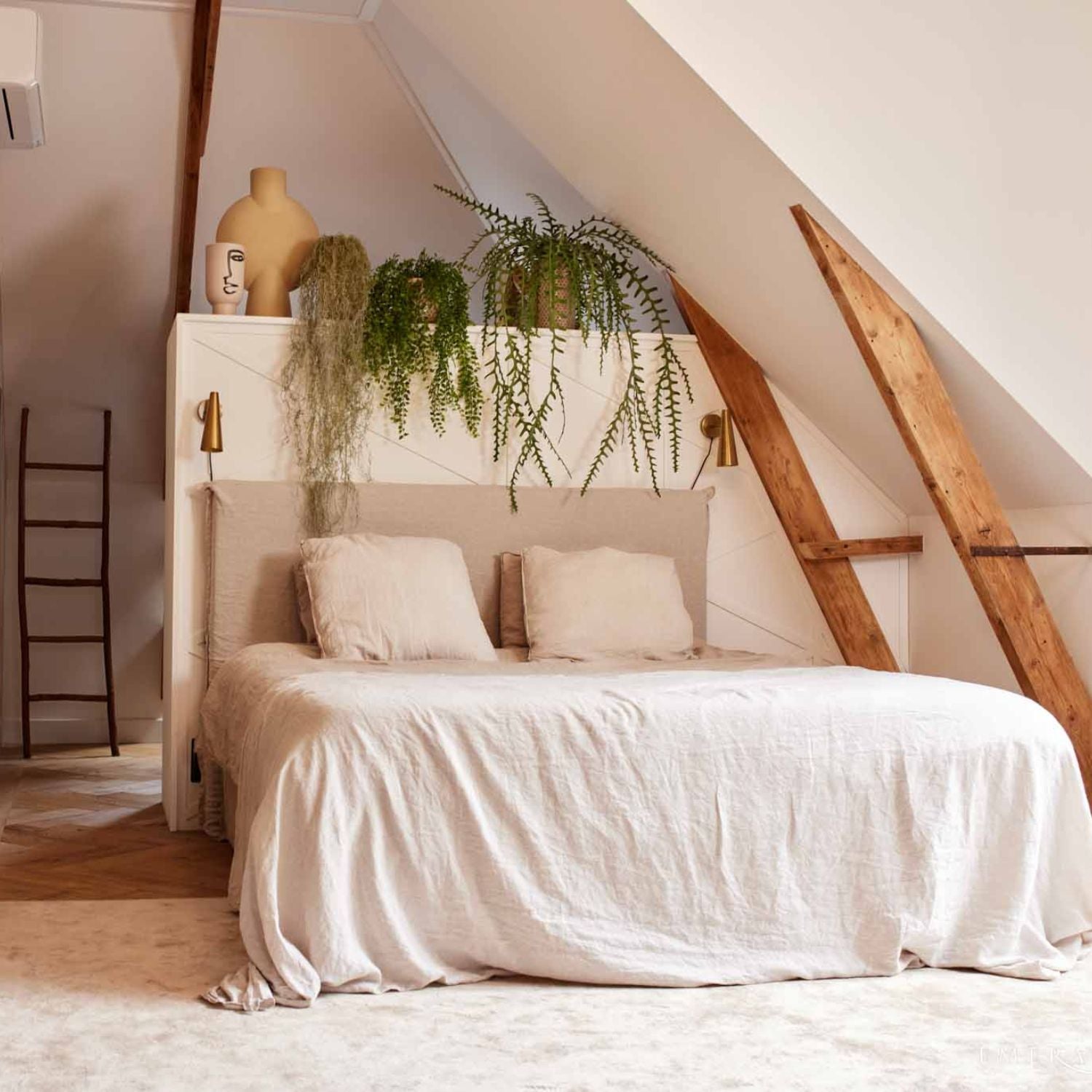 kunst hangplanten in slaapkamer