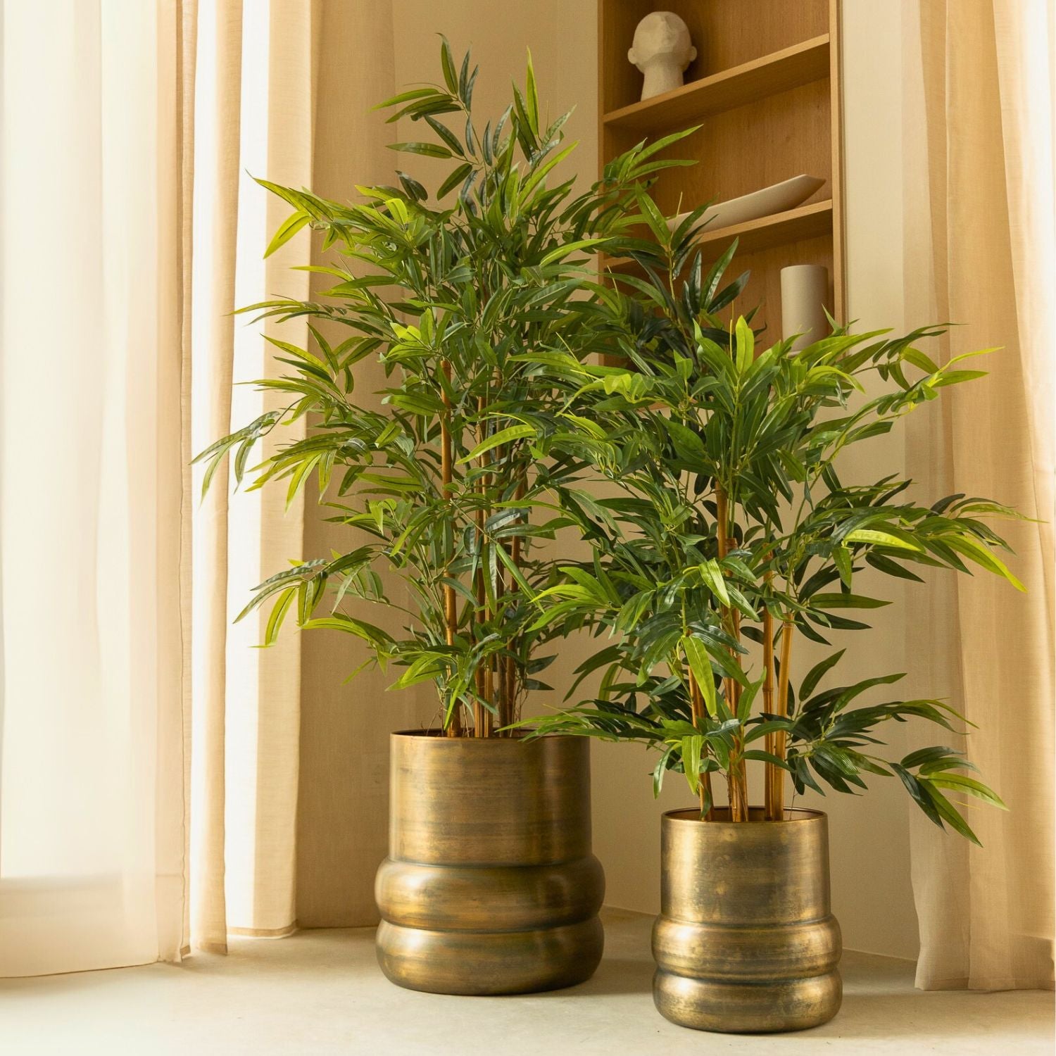 Bamboe kunstplanten in woonkamer