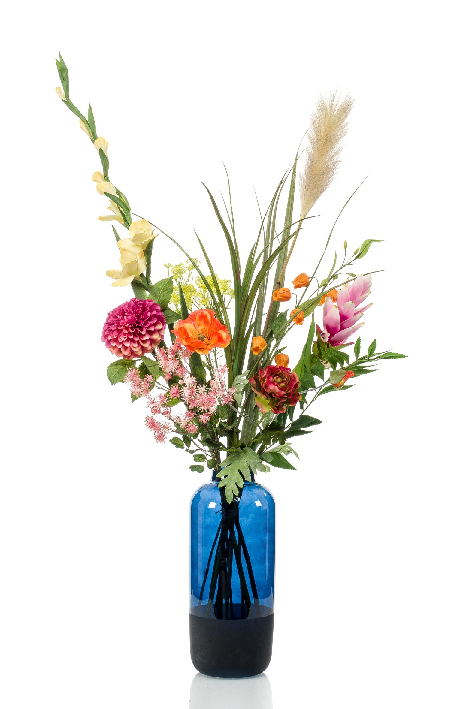 kunstbloemen kopen is een ideale keuze voor mensen die lang willen geniet van een prachtige bos bloemen